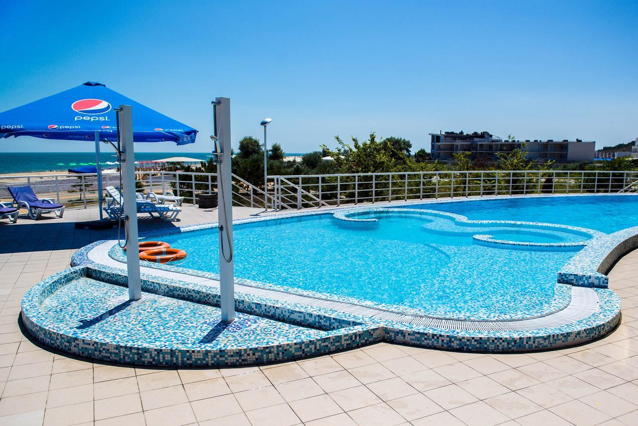 Gold Bugaz Black Sea Hotel Group Gribovka Exterior photo
